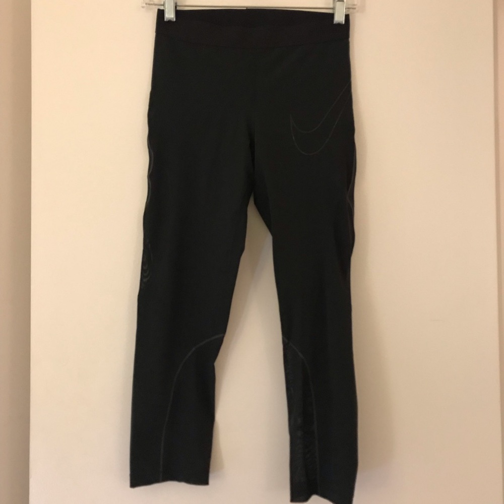 Nike Pro Hypercool leggings